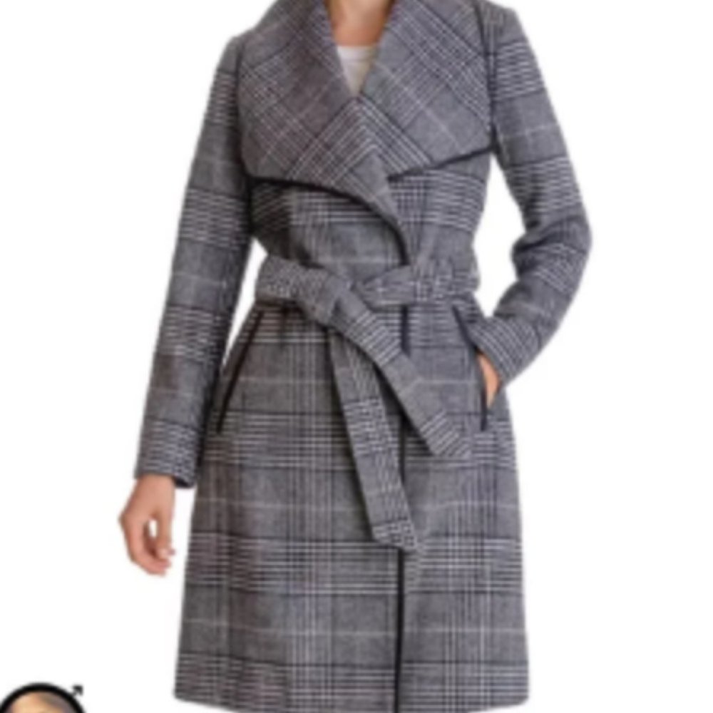 BCBGENERATION Plaid Belted Wrap Coat